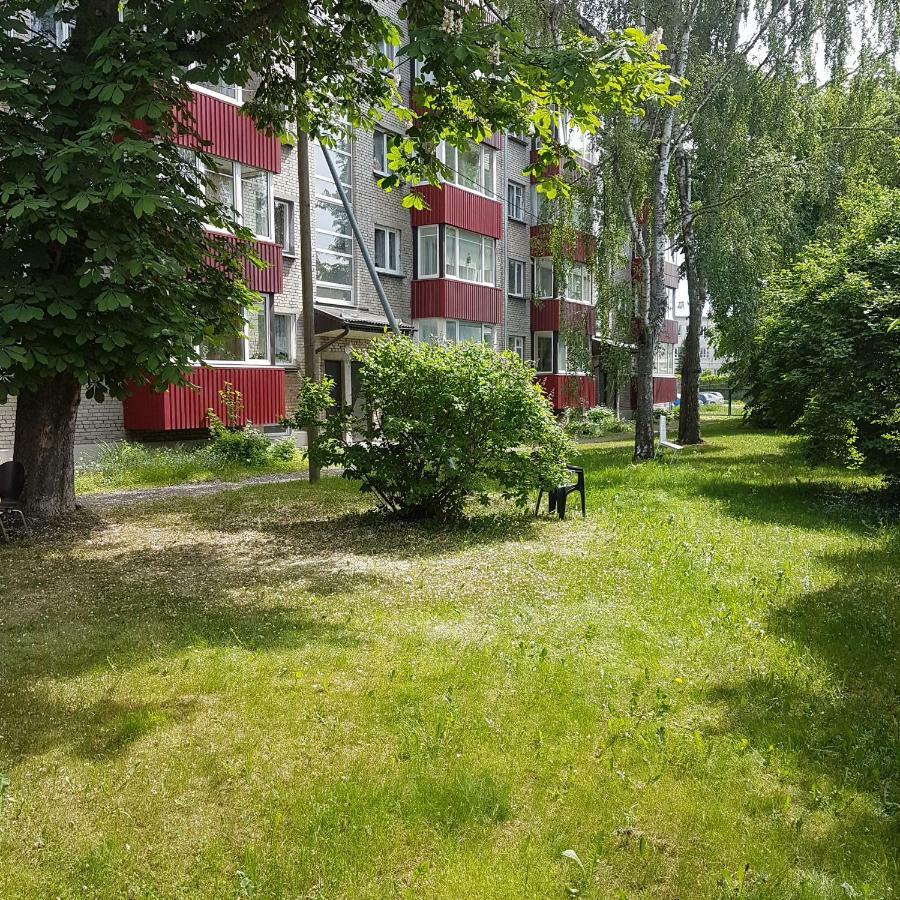 B-Est Lillekuela Apartment Tallinn Exterior photo